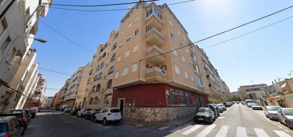 Продажа квартиры на Piso en Calle Galeón, Avenida Habaneras - Curva de Palangre, Torrevieja, Торревьеха
photo 1
