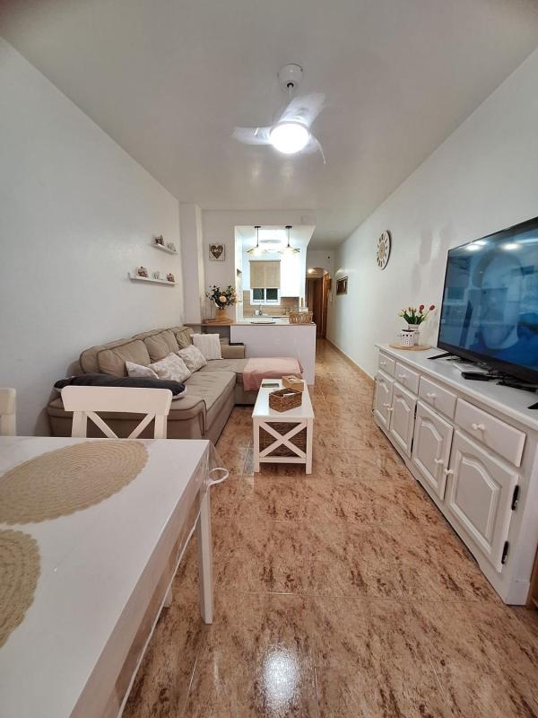 Sale of apartment in Piso en Avenida Habaneras - Curva de Palangre, Torrevieja, Torrevieja
photo 3