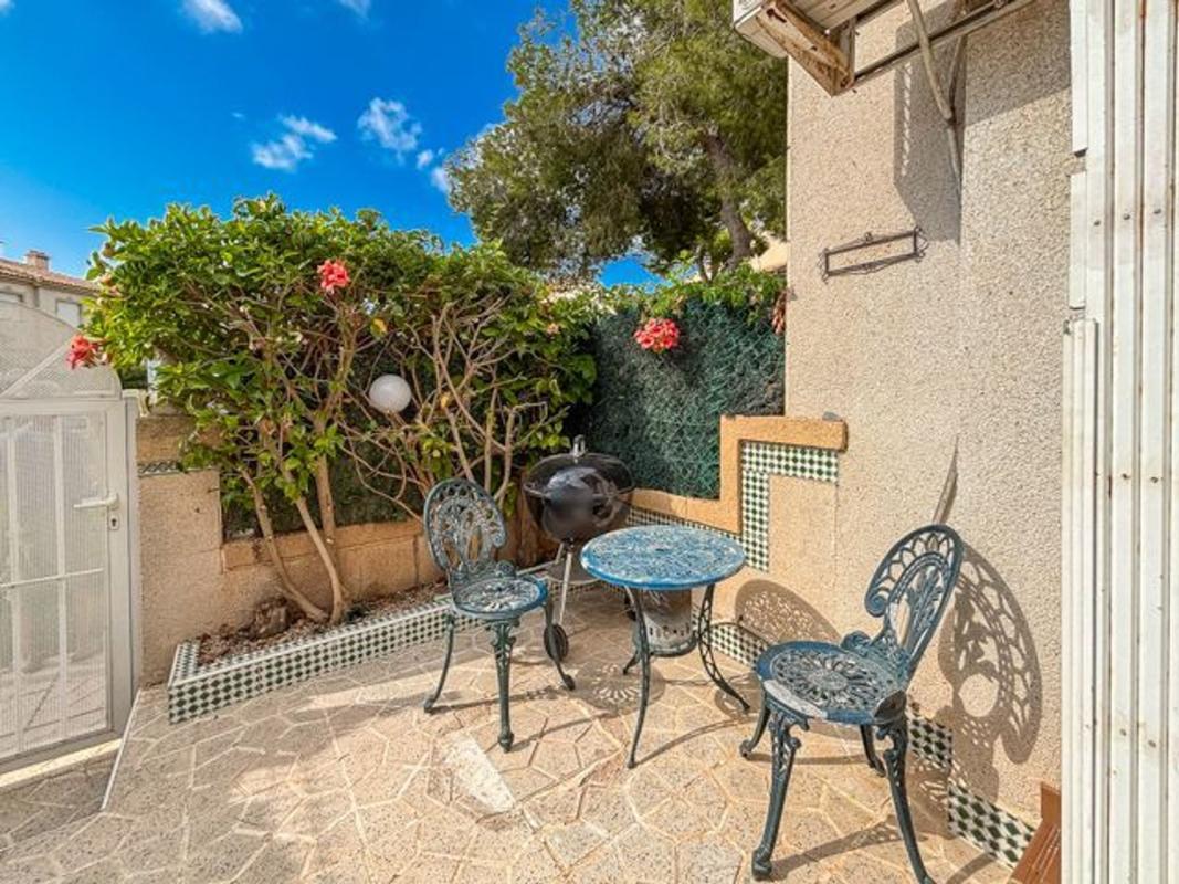 Venta de piso en Piso en Calle Itaca, Torreblanca, Torrevieja, Torrevieja
photo 2