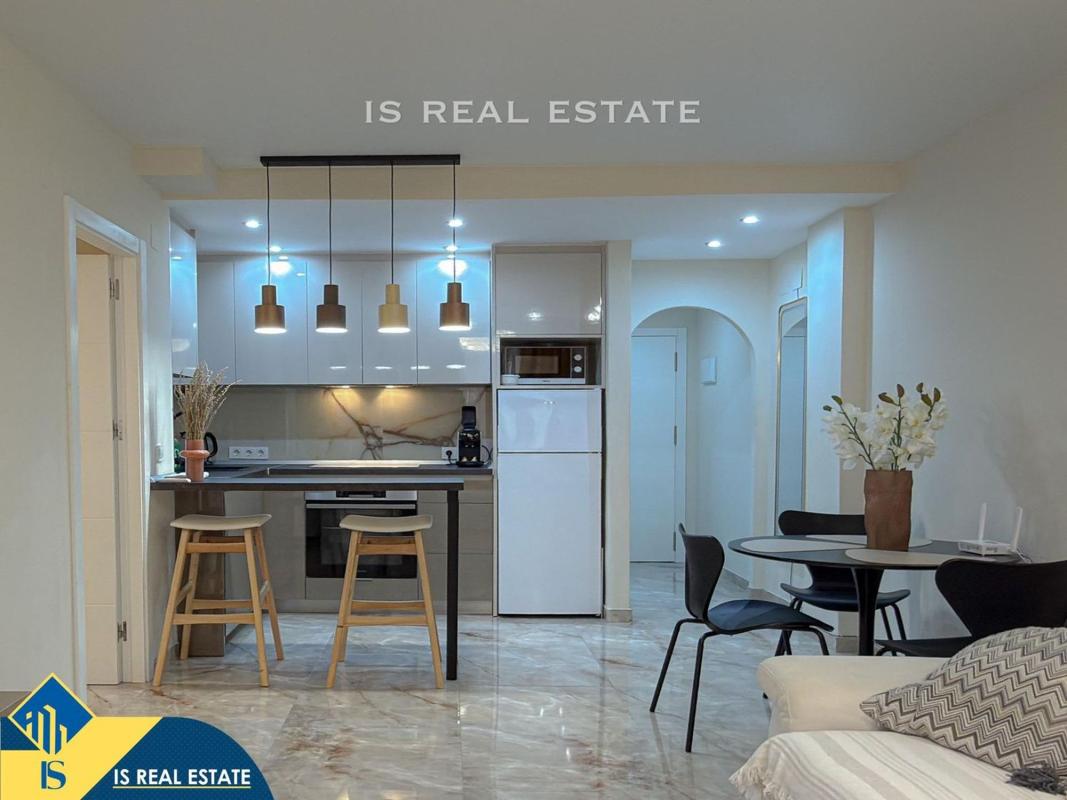Sale of apartment in Piso en Playa del Cura, Torrevieja, Torrevieja
photo 2