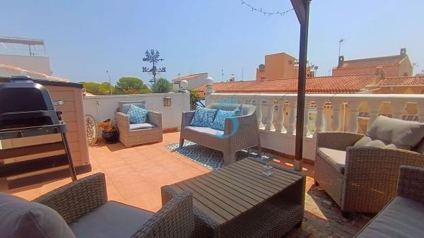 Продажа квартиры на Piso en La Siesta - El Salado - Torreta, Torrevieja, Торревьеха
thumbnail 2