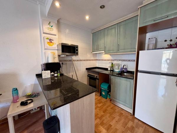 Venta de piso en Piso en Avenida de Corcega, Aguas Nuevas, Torrevieja, Torrevieja
 photo 3