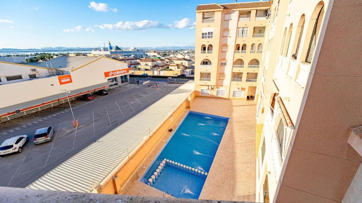 Venta de piso en Piso en Calle Maldonado, 55, El Molino, Torrevieja, Torrevieja
 photo 2
