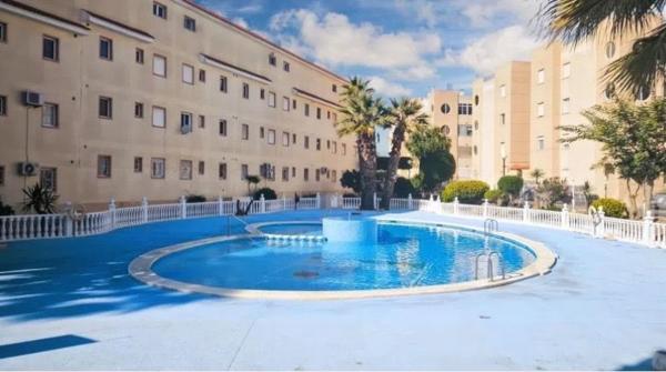 Sprzedaż mieszkania w La Siesta - El Salado - Torreta, Torrevieja
 photo 1
