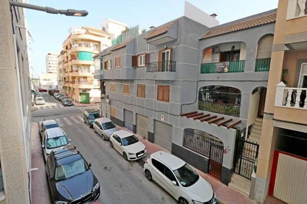 Venta de piso en Piso en Calle Rafal, El Acequión, Torrevieja, Torrevieja
photo 1
