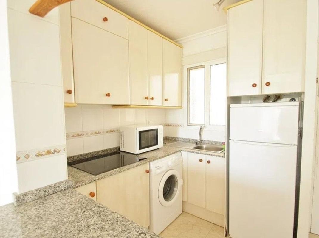 Venta de piso en La Siesta - El Salado - Torreta, Torrevieja
photo 3