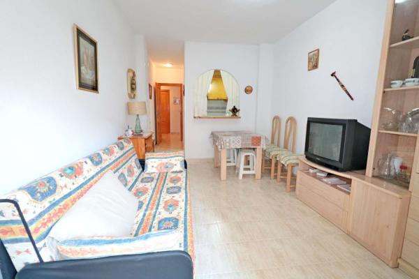 Venta de piso en Piso en Calle Rafal, El Acequión, Torrevieja, Torrevieja
 photo 4