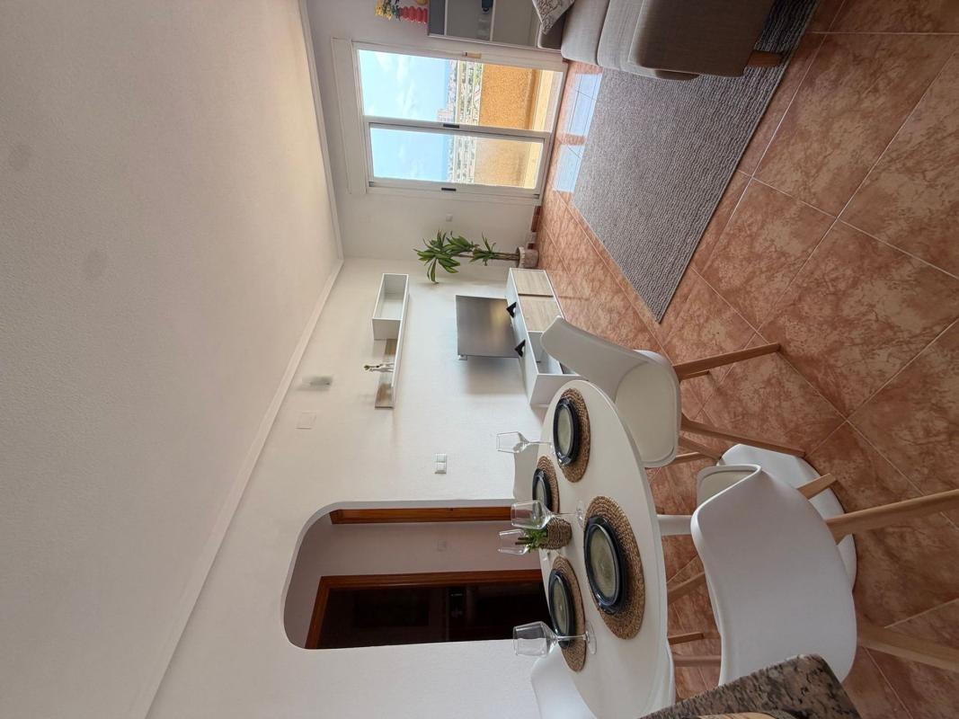 Venta de piso en Piso en Calle Joven Pura, Nueva Torrevieja, Torrevieja, Torrevieja
photo 2