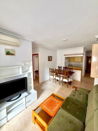 Venta de piso en Piso en Calle Patricio Zammit, 52, Antonio Machado, Torrevieja, Torrevieja
photo 1