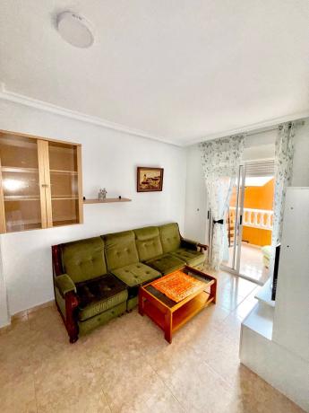 Venta de piso en Piso en Calle Patricio Zammit, 52, Antonio Machado, Torrevieja, Torrevieja
thumbnail 2