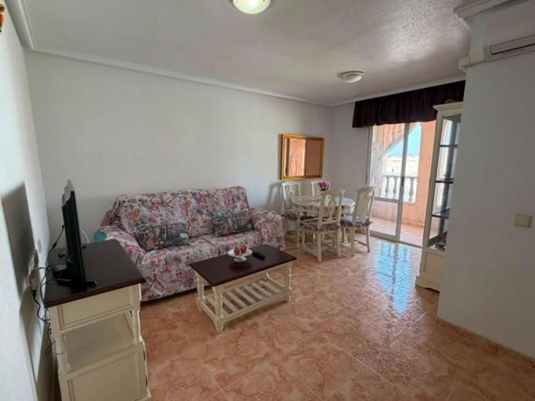Продажа квартиры на Piso en Calle San Emigdio, El Molino, Torrevieja, Торревьеха
 photo 3