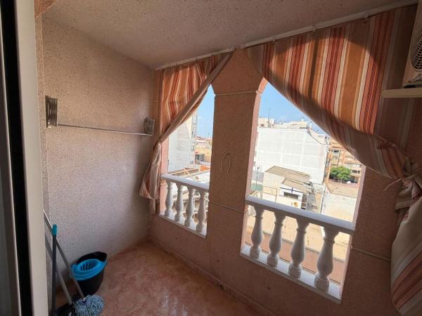 Продажа квартиры на Piso en El Molino, Torrevieja, Торревьеха
thumbnail 2