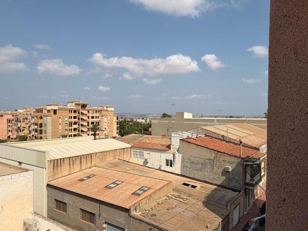 Продажа квартиры на Piso en El Molino, Torrevieja, Торревьеха
thumbnail 3