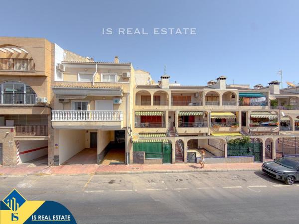 Sale of flat in Piso en Avenida Habaneras - Curva de Palangre, Torrevieja, Torrevieja
 photo 3