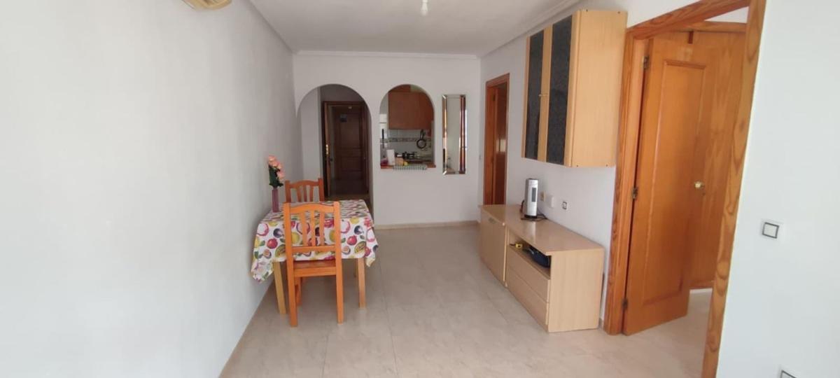 Sprzedaż mieszkania w Piso en Antonio Machado, Torrevieja, Torrevieja
photo 2