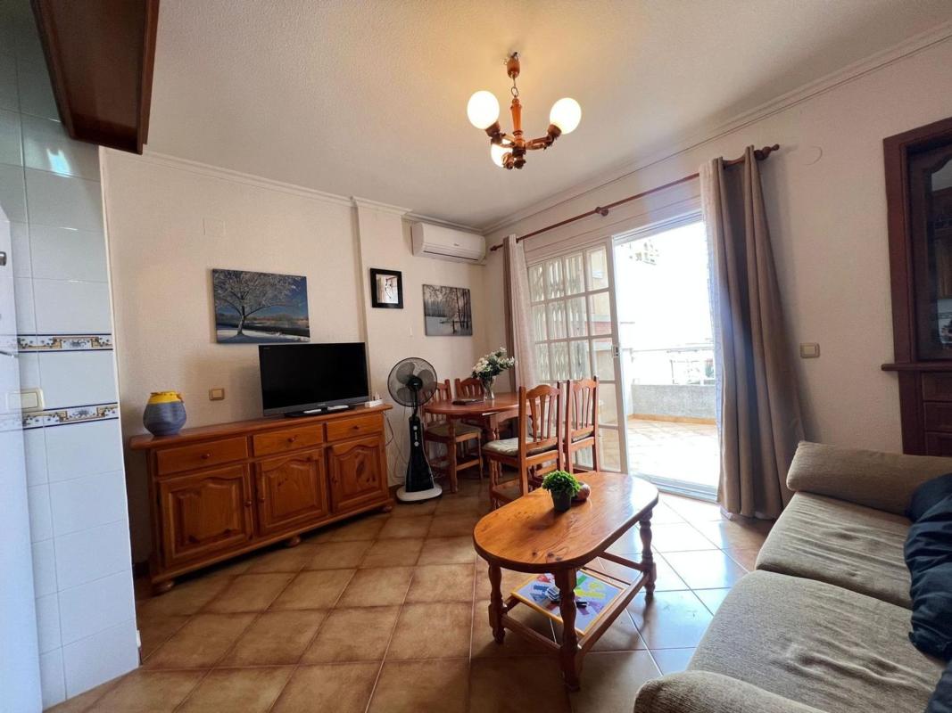 Venta de piso en Piso en Calle Mar Baltico, Playa de los Locos, Torrevieja, Torrevieja
 photo 3