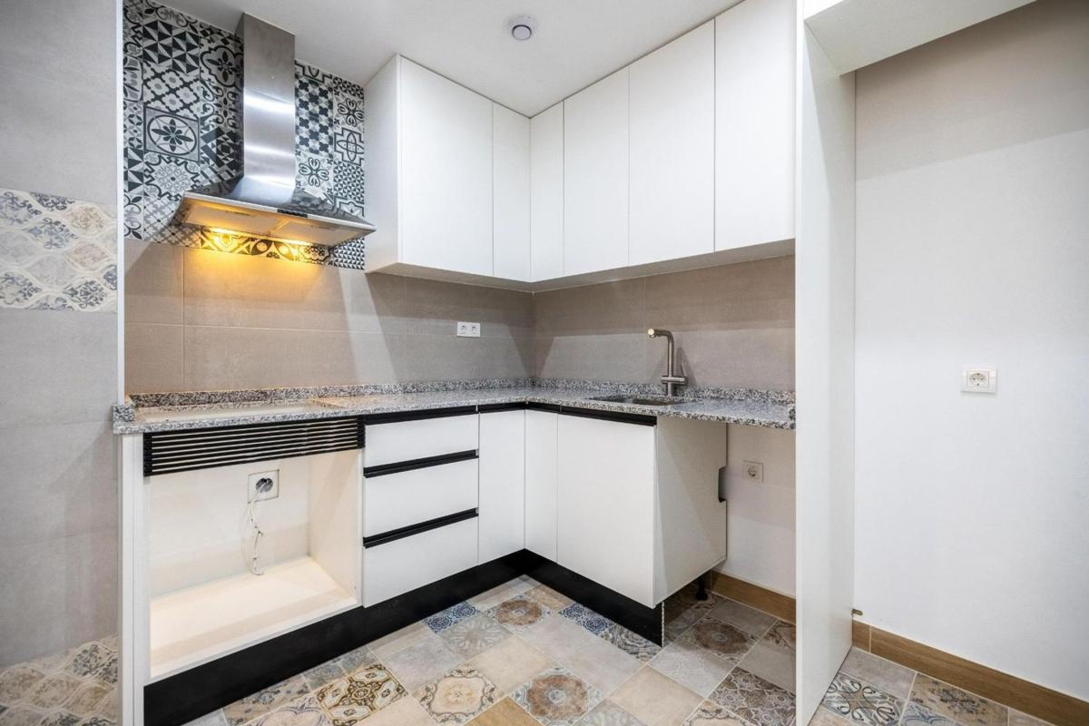Продажа квартиры на Piso en Avenida Diego Ramírez Pastor, Antonio Machado, Torrevieja, Торревьеха
photo 3