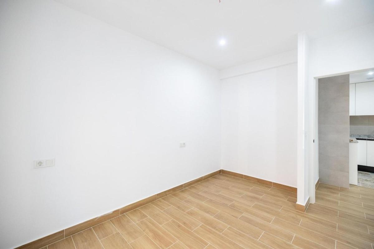 Продажа квартиры на Piso en Avenida Diego Ramírez Pastor, Antonio Machado, Torrevieja, Торревьеха
photo 5