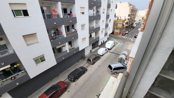 Продажа квартиры на Piso en Perpendicular Maldonado, 5, El Molino, Torrevieja, Торревьеха
thumbnail 2