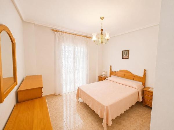 Venta de piso en Piso en Calle la Loma, Antonio Machado, Torrevieja, Torrevieja
 photo 4
