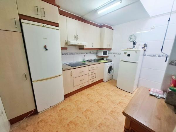 Chalet independiente en venta en Casa o chalet independiente en La Siesta - El Salado - Torreta, Torrevieja, Torrevieja
 photo 4