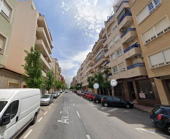 Продажа квартиры на Piso en Avenida Diego Ramírez Pastor, El Molino, Torrevieja, Торревьеха
thumbnail 3