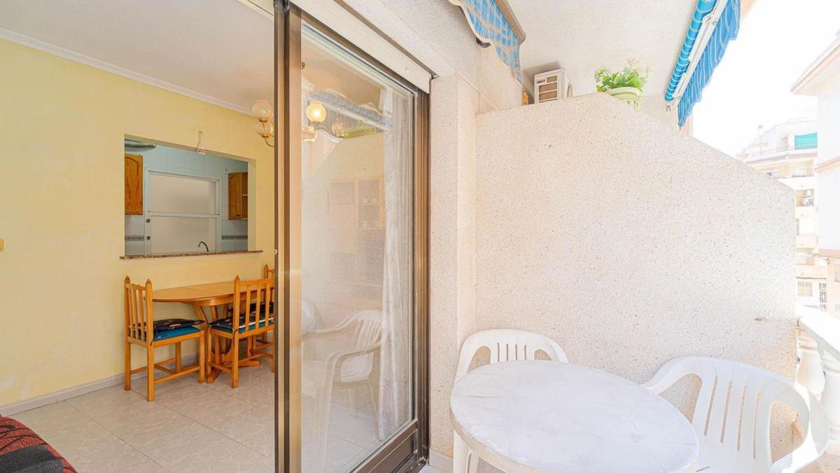 Sale of apartment in Piso en Calle la Loma, Avenida Habaneras - Curva de Palangre, Torrevieja, Torrevieja
 photo 4