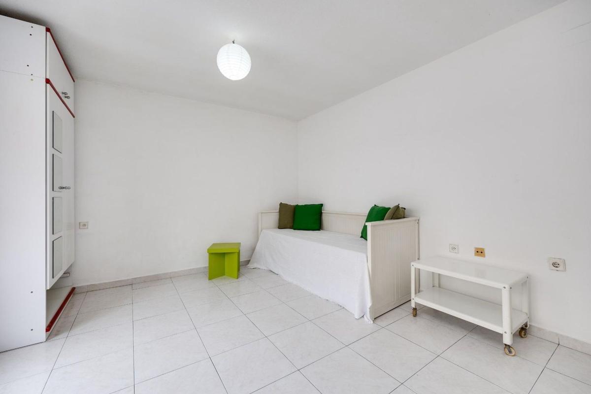 Продажа студии в Estudio en Calle la Barraca, Avenida Habaneras - Curva de Palangre, Torrevieja, Торревьеха photo 3
