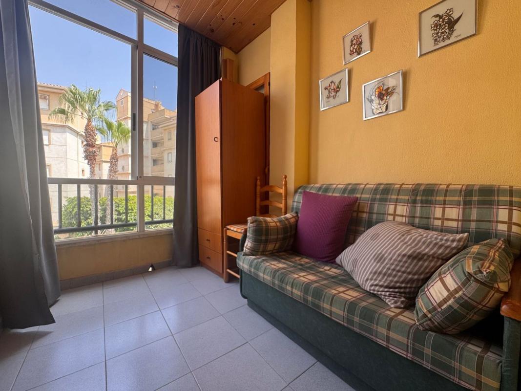Venta de estudio en Estudio en Diego Ramirez Pastor, Avenida Habaneras - Curva de Palangre, Torrevieja, Torrevieja photo 3