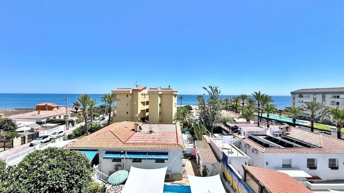 Sprzedaż poddasza w Ático en Punta Prima, Torrevieja, Torrevieja photo 5