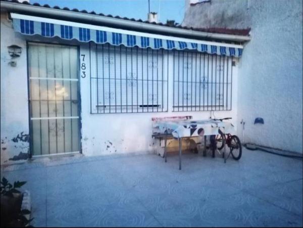 Dom szeregowy na sprzedaż w  Chalet adosado en Calle Francisco Rivera-Paqui, La Siesta - El Salado - Torreta, Torrevieja , Torrevieja photo 1