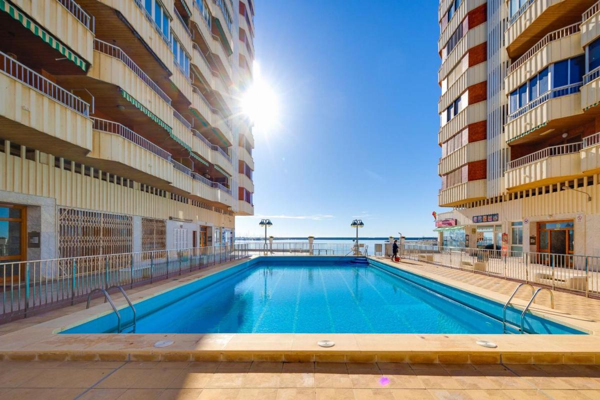 Sprzedaż mieszkania w Piso en El Acequión, Torrevieja, Torrevieja
photo 3