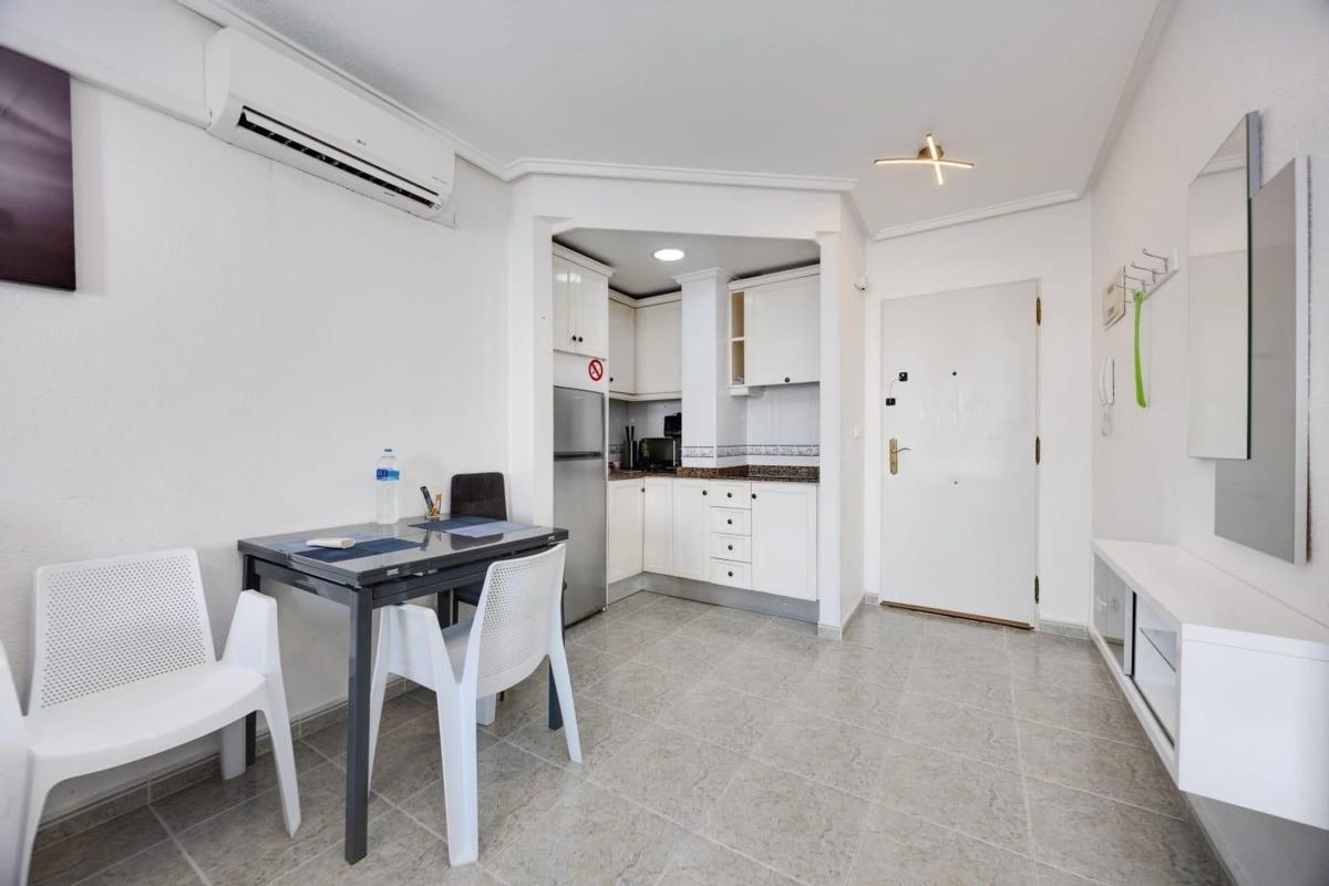 Venta de piso en Piso en Playa de los Locos, Torrevieja, Torrevieja
 photo 5