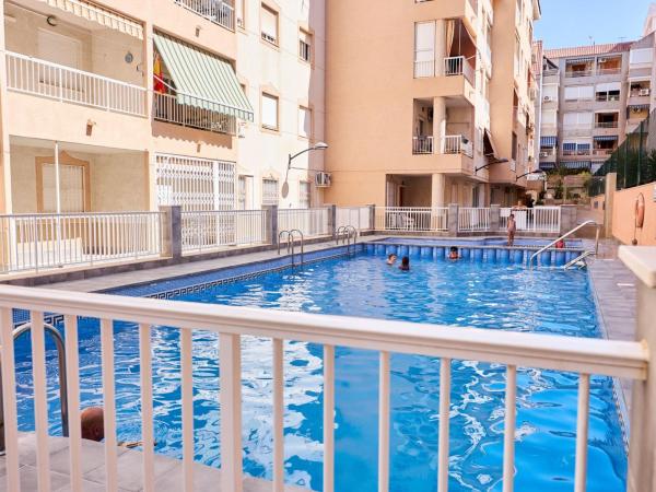 Venta de piso en Piso en El Acequión, Torrevieja, Torrevieja
photo 1