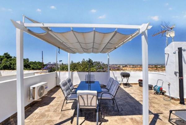 Venta de piso en Piso en Nueva Torrevieja, Torrevieja, Torrevieja
photo 1