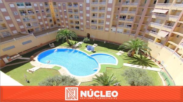 Ático en venta en Ático en Calle Bilbao, 19, Parque de las Naciones, Torrevieja, Torrevieja photo 1