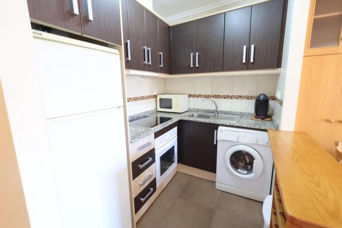 Venta de piso en Piso en Centro - Muelle Pesquero, Torrevieja, Torrevieja
photo 5
