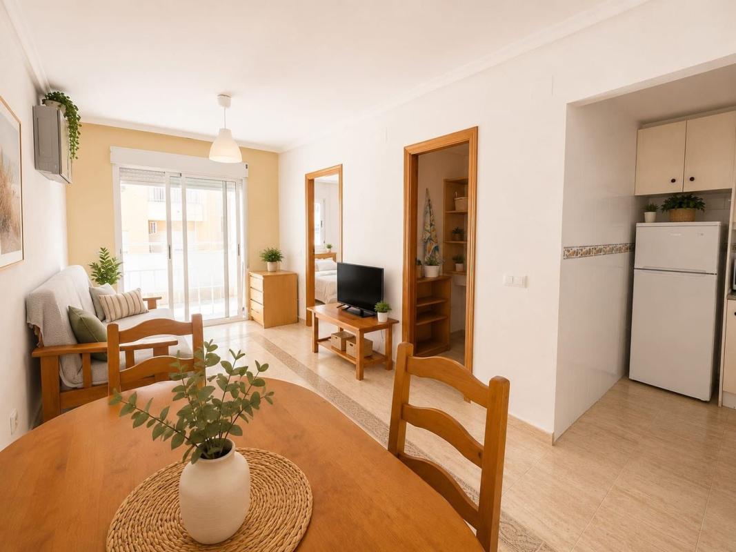 Venta de piso en Piso en Avenida Habaneras - Curva de Palangre, Torrevieja, Torrevieja
photo 1