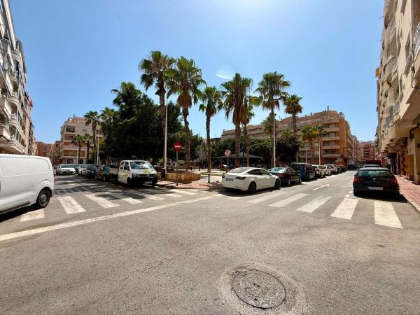 Venta de piso en Piso en Calle Goleta, 26, Playa del Cura, Torrevieja, Torrevieja
 photo 1