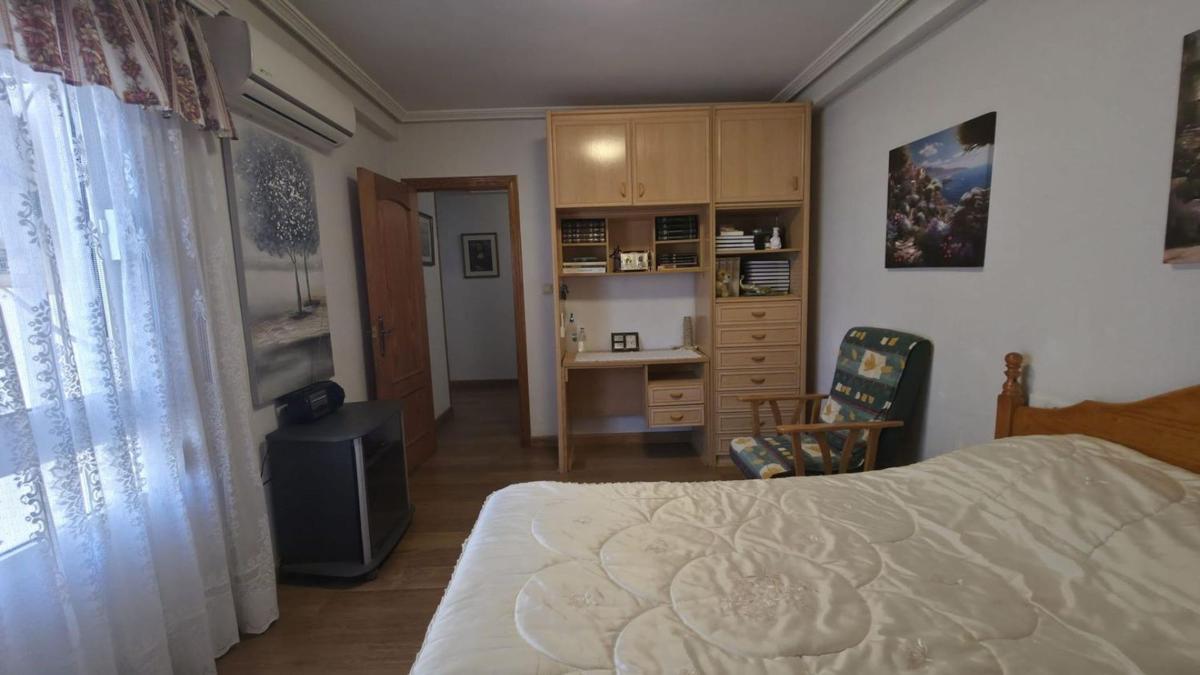 Продажа квартиры на Piso en Avenida Diego Ramírez Pastor, Parque de las Naciones, Torrevieja, Торревьеха
photo 4