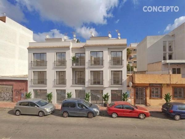 Terreno en Calle Torrevejenses Ausentes, Las Piscinas Naturales, Torrevieja photo 1