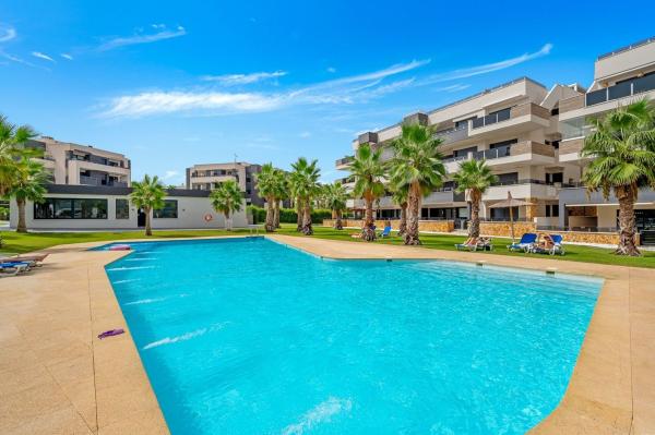 Ático en venta en Ático en Calle Lagos de Covadonga, 802, Zona Lago - Los Almendros, Orihuela, Orihuela photo 1