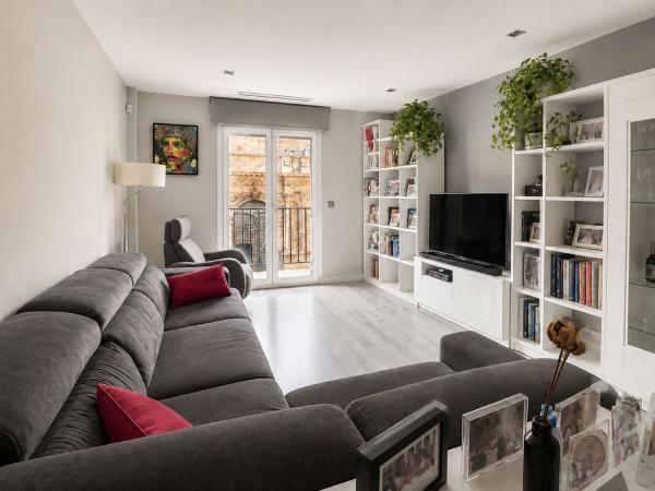 Apartment for sale in Piso en Plaza de la Anunciación, 2, Orihuela Ciudad, Orihuela, Orihuela photo 1