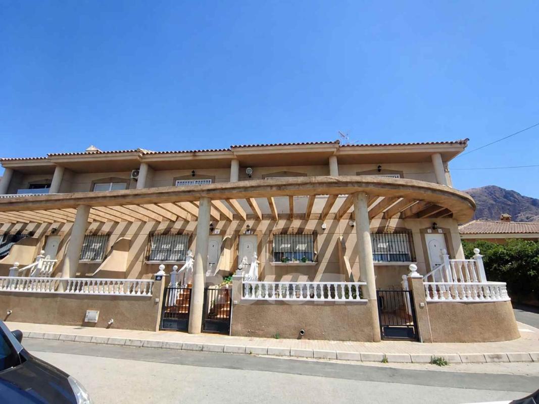 Sprzedaż szeregowego domku w Chalet adosado en Montepinar-La Aparecida-Raiguero, Orihuela , Orihuela photo 1