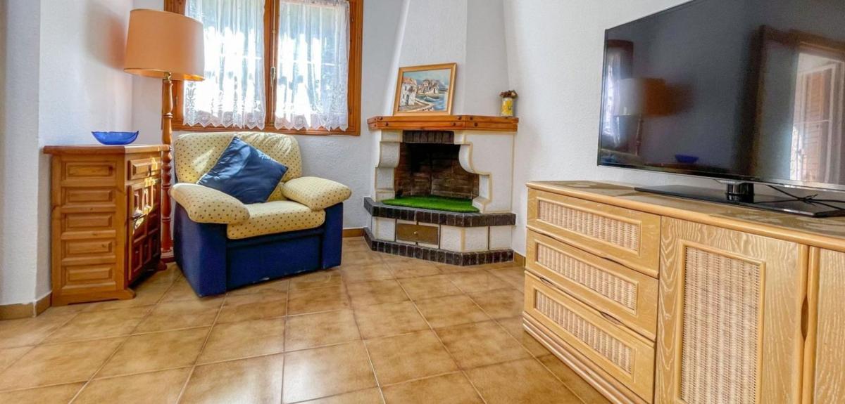 Venta de chalet adosado en Chalet adosado en Playa Flamenca, Orihuela , Orihuela photo 3