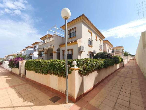 Duplex na sprzedaż w Dúplex en Zona Lago - Los Almendros, Orihuela, Orihuela thumbnail 2