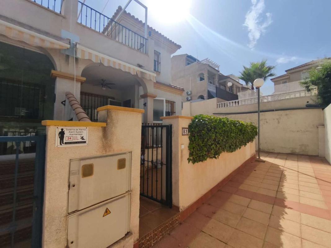 Duplex sale in Dúplex en Zona Lago - Los Almendros, Orihuela, Orihuela photo 3
