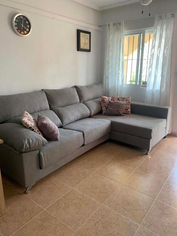 Sprzedaż szeregowego domku w  Chalet adosado en Playa Flamenca, Orihuela , Orihuela photo 4