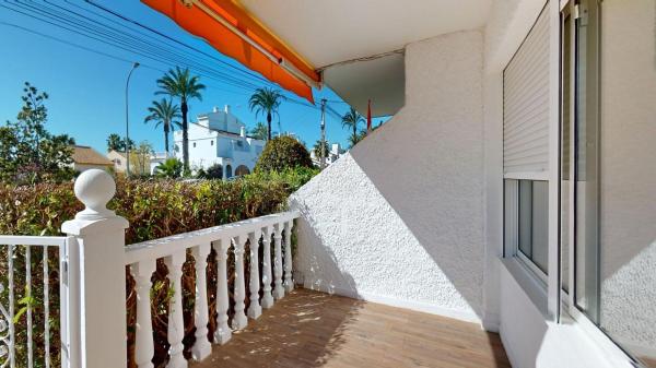 Chalet adosado en Villamartín, Orihuela photo 3