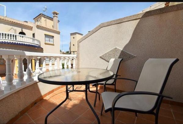 Chalet adosado en Calle Guadalquivir, 23, Villamartín, Orihuela photo 3